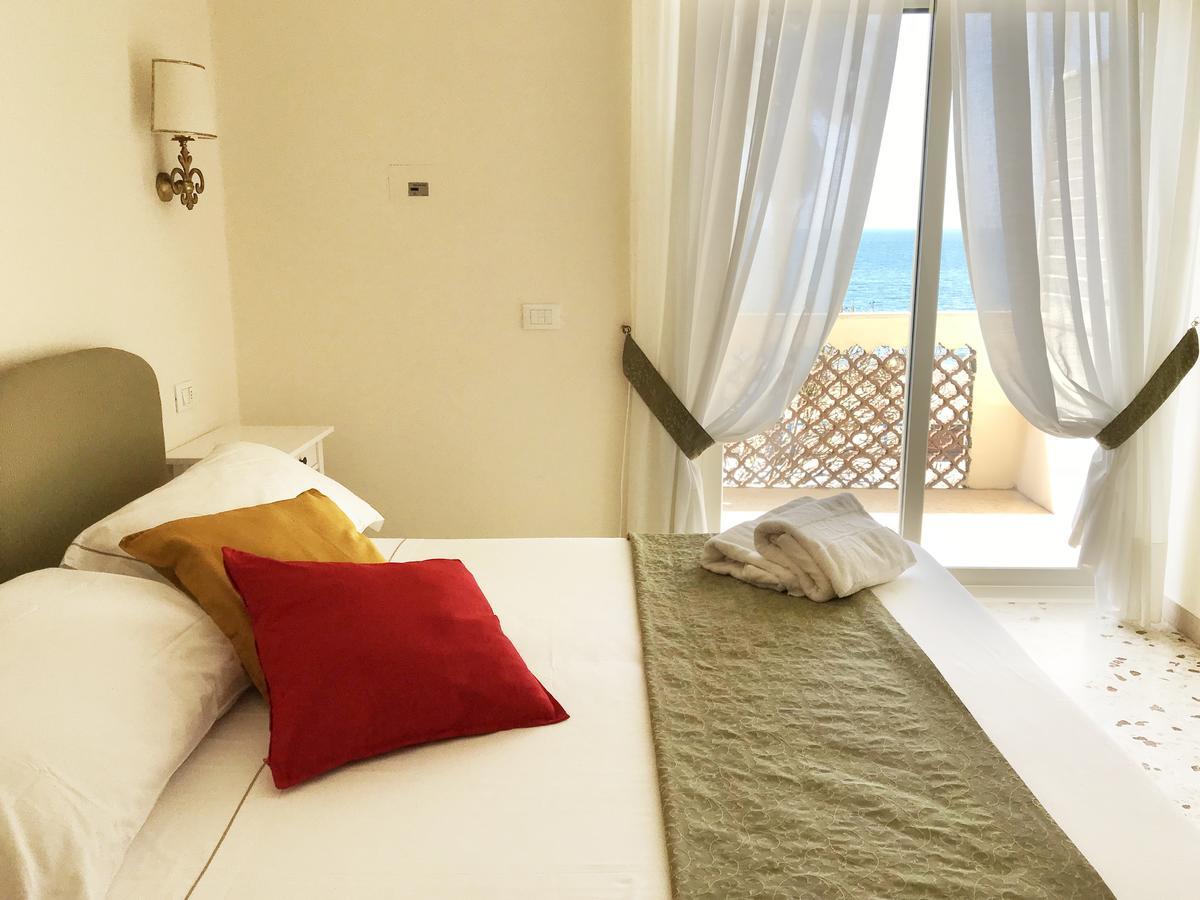Villa Del Sole Terracina Exteriér fotografie